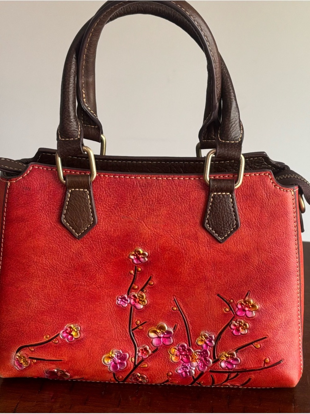 Hides And Grain Red Floral Embossed Leather Satchel Handbag - Picture 2 of 5